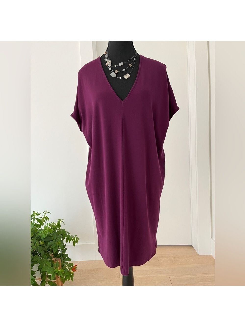 LILLA P Mini Dress Tunic Cap Sleeve Deep V Neck Purple Contemporary Minimalist